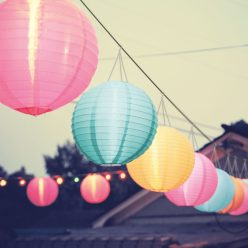 Napelemes Színes Lampion - 28 cm