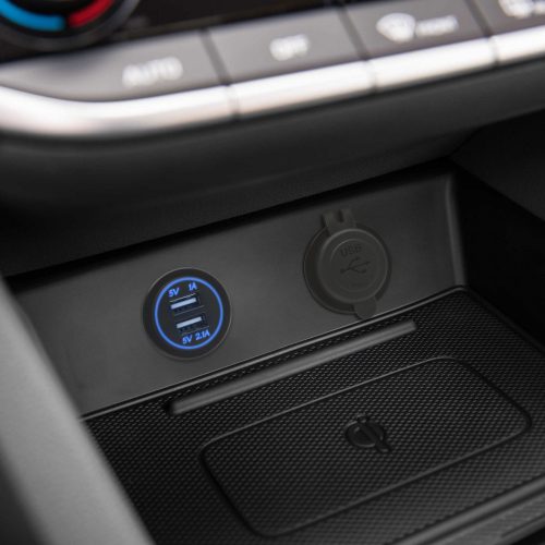 Beépíthető USB töltő - 2 USB port - kék